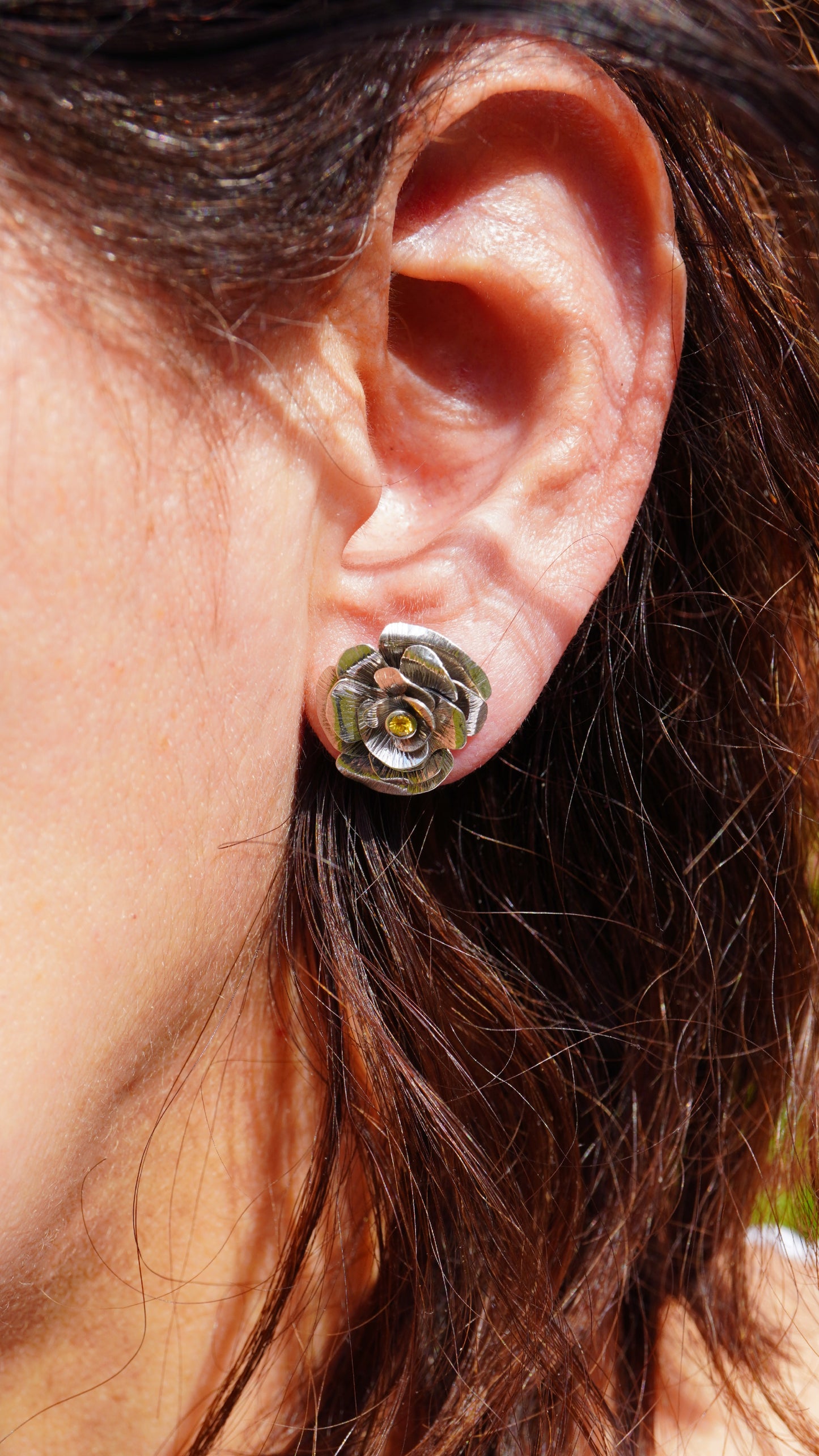 Boucles d'oreilles roses et saphirs jaunes (argent 925)