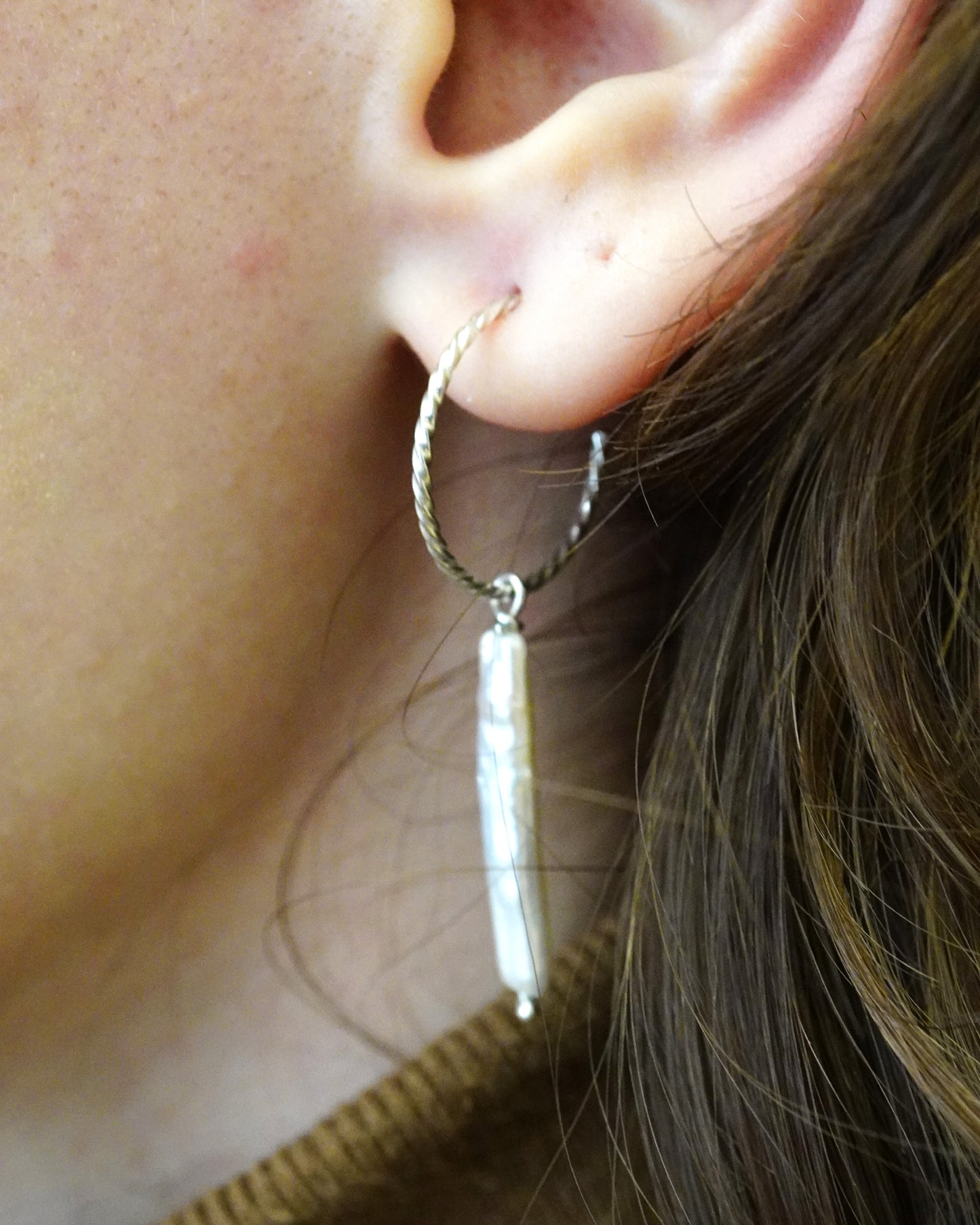 Boucles d'oreilles "ellipse" torsadée, créole (perle au choix) (argent 940)